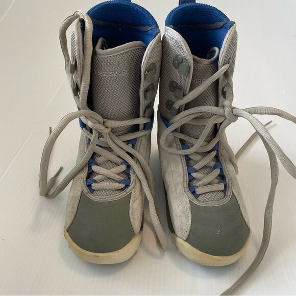 Burton freestyle youth snowboarding boots size 5 youth grey and blue - Picture 9 of 9